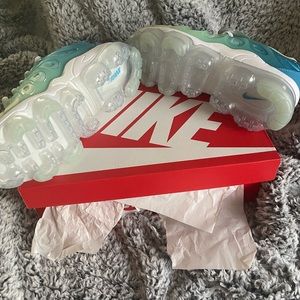 Nike Air Vapormax plus